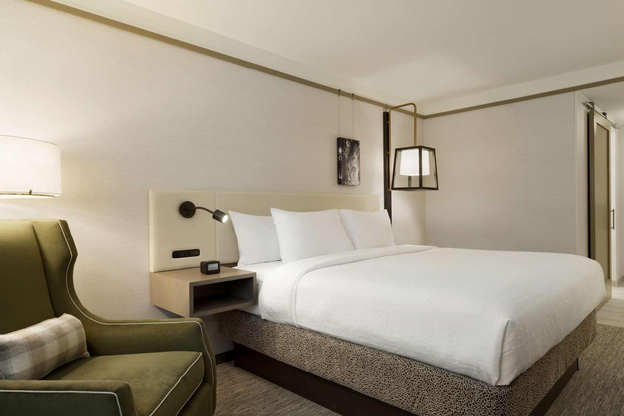 Hilton Garden Inn Newtown Square Radnor Zewnętrze zdjęcie