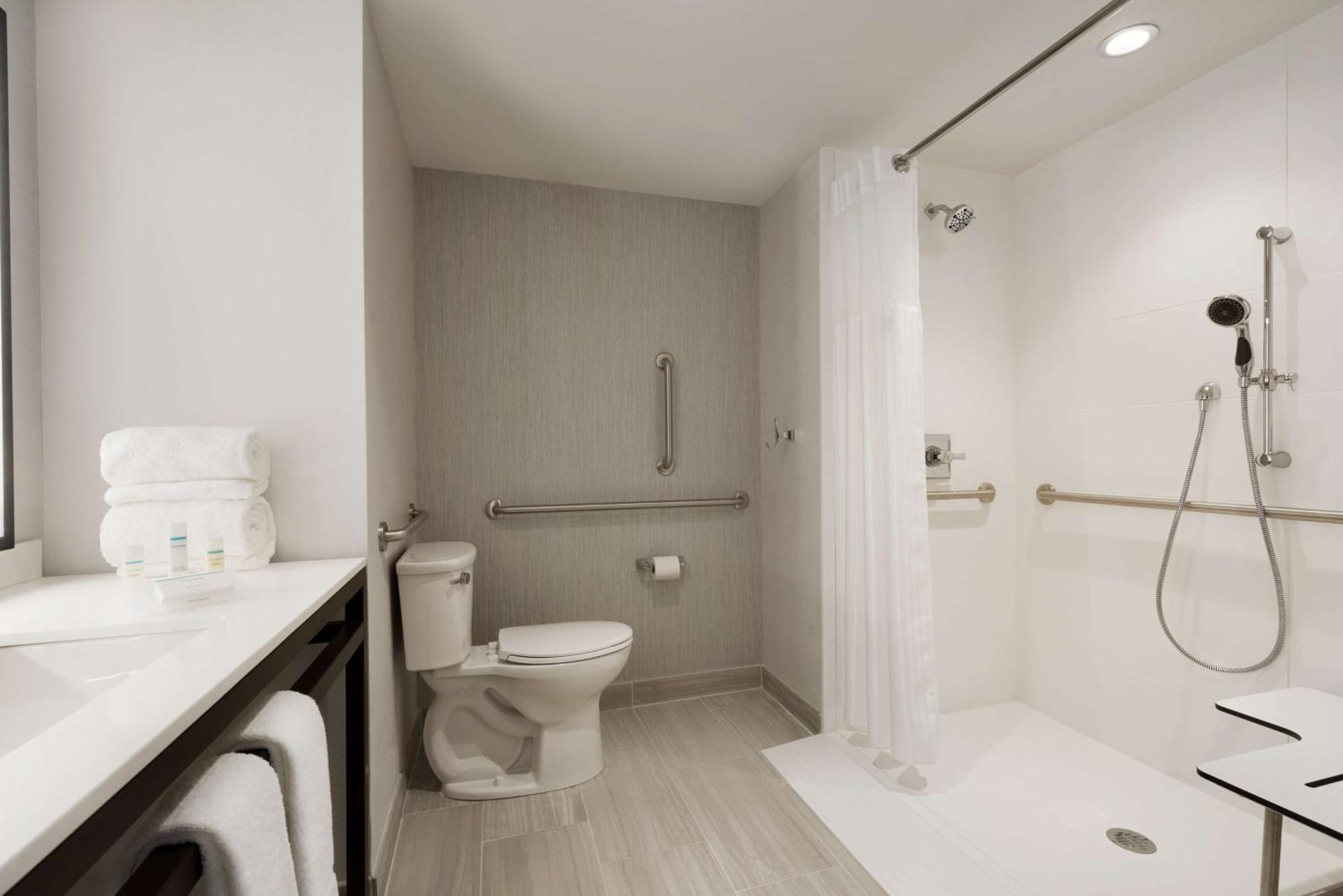 Hilton Garden Inn Newtown Square Radnor Zewnętrze zdjęcie